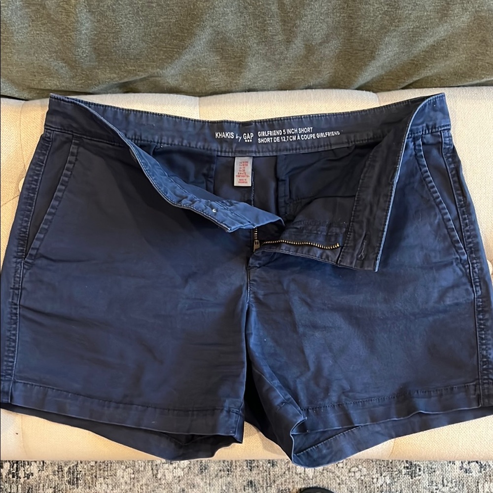 GAP Blue Bermuda Shorts Casual Cotton Blend